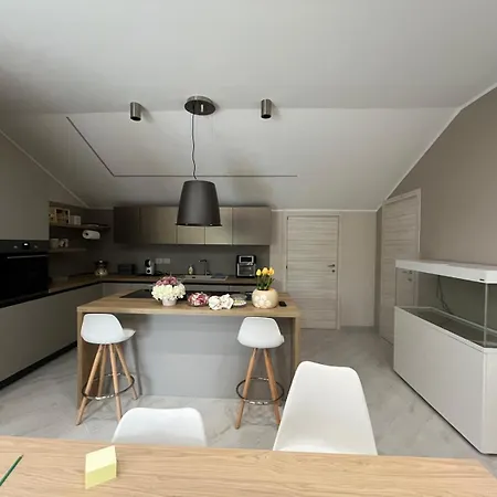 La Dimora Del Casaro 3* 카스트로빌라리